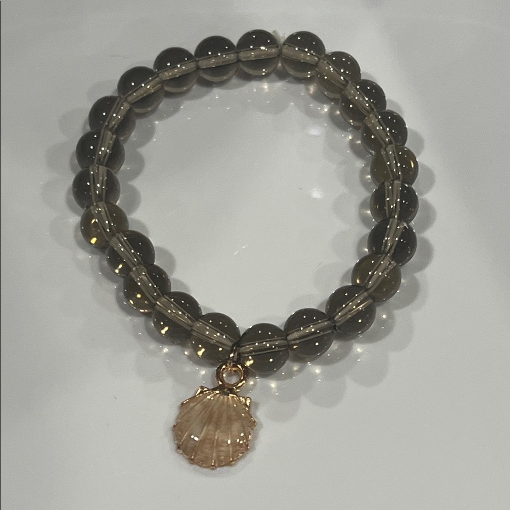 Smoky Beaded Resin Stretch Bracelet with Shell Charm
